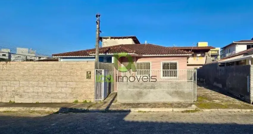 Ótima casa residencial com 2 dormitórios com mobília