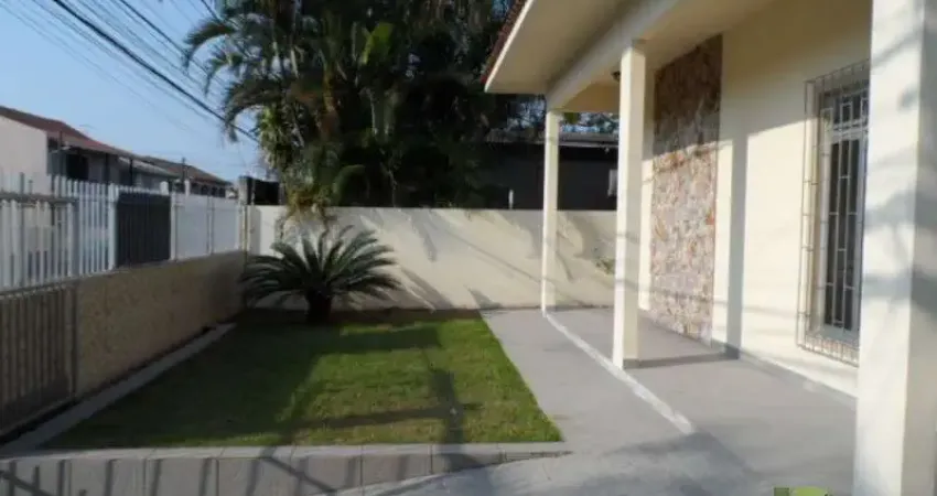 Casa com 3 quartos para alugar no Areias, São José