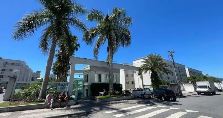 Apartamento para alugar com 02 quartos e estacionamento em são josé / areias