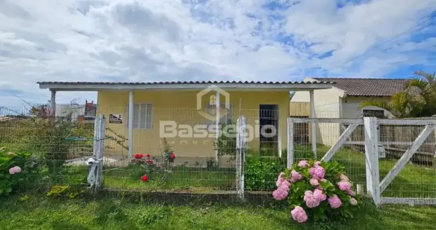 Casa com 2 quartos à venda na Rua Marquês Do Herval, 4927, Zona Nova, Tramandaí