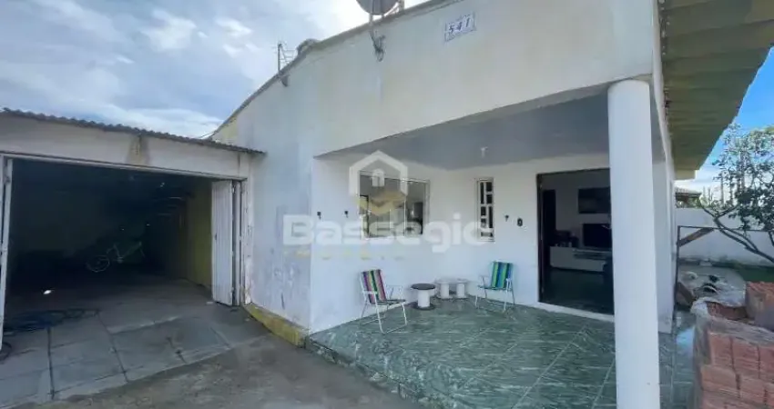 Casa com 2 quartos à venda na Rua Santa Fé, 541, São Francisco, Tramandaí