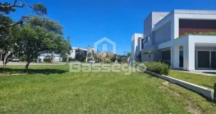 Terreno à venda na Rua Flamboyant, Condomínio Marina Park, Tramandaí