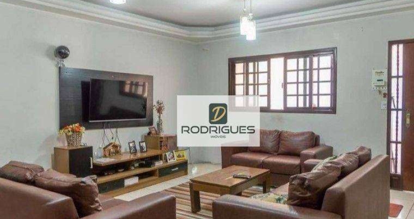 Sobrado à venda, 320 m² por R$ 650.000 - Assunção - São Bernardo do Campo/SP