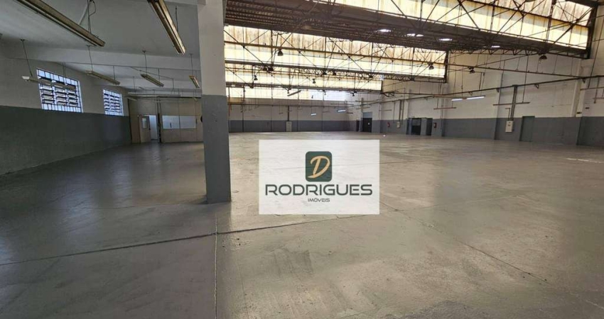 Galpão para alugar, 2270 m² por R$ 45.000,00/mês - Jardim Ruyce - Diadema/SP