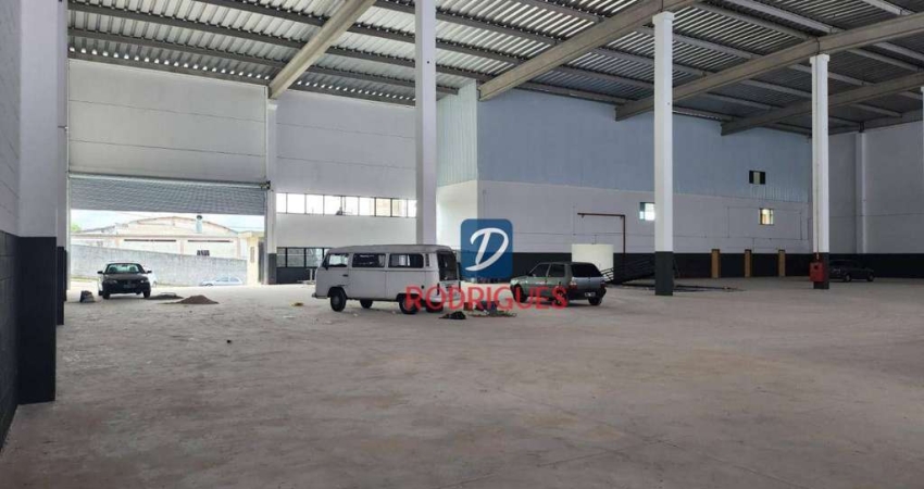 Galpão para alugar, 2030 m² por R$ 65.000,00/mês - Jardim Ruyce - Diadema/SP