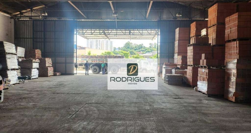 Galpão para alugar, 2600 m² por R$ 85.000,00/mês - Vila Nogueira - Diadema/SP