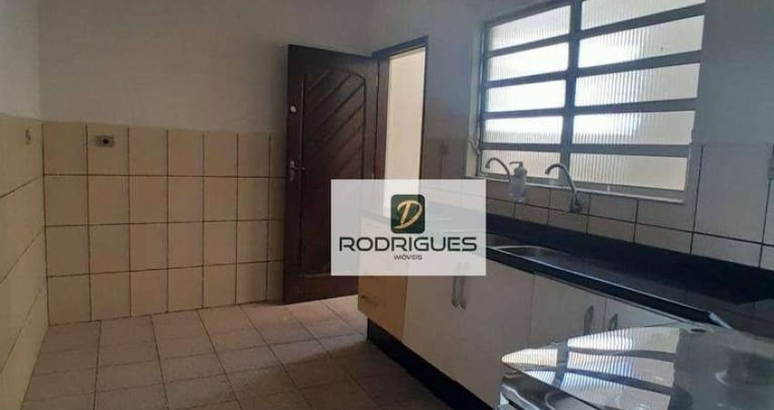 Casa com 2 dormitórios para alugar, 80 m² por R$ 1.700,01/mês - Canhema - Diadema/SP
