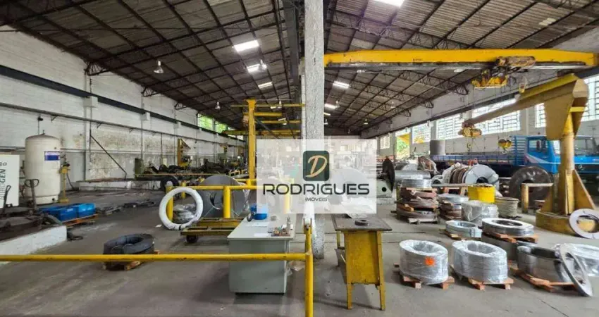Galpão à venda, 2400 m² por R$ 8.000.000,00 - Jardim Ruyce - Diadema/SP
