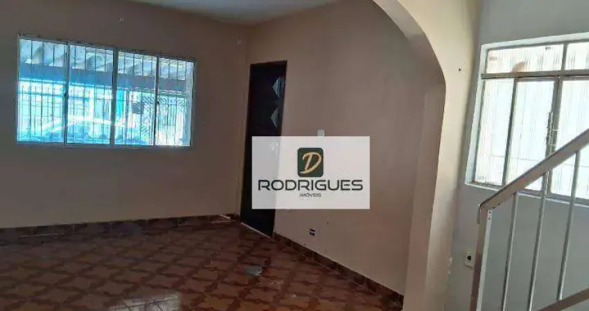 Sobrado com 4 dormitórios à venda, 280 m² por R$ 550.000 - Taboão - Diadema/SP