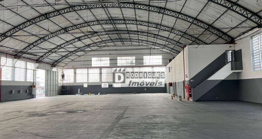 Galpão para alugar, 1560 m² por R$ 29.545,00/mês - Centro - Diadema/SP