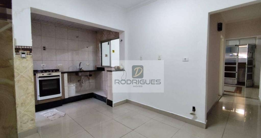 Casa com 2 dormitórios à venda, 114 m² por R$ 460.000,00 - Vila Nogueira - Diadema/SP