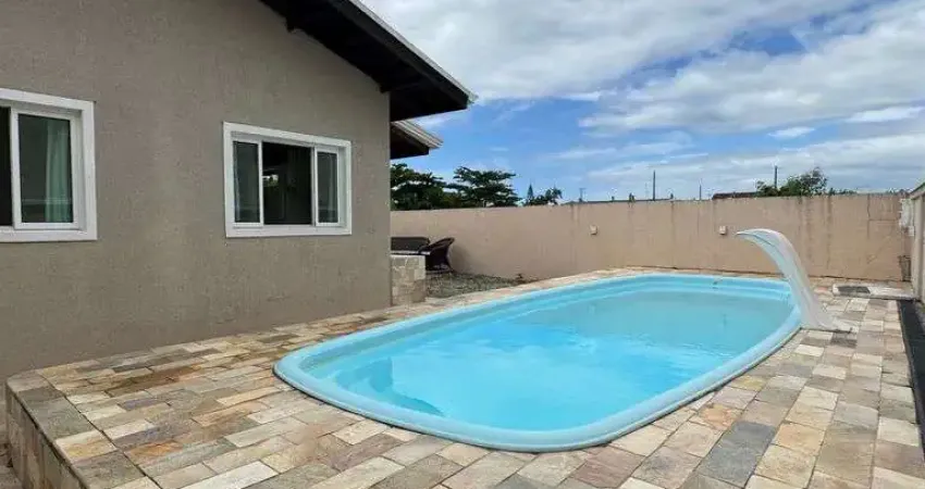 Casa térrea condomínio porto fino 4 quartos piscina churrasqueira averbada