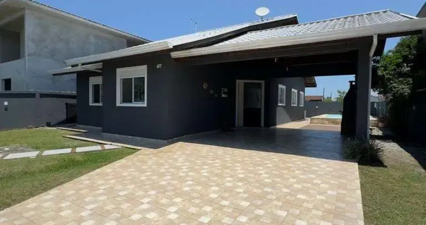 Casa a venda em Pontal do Paraná Porto Fino 4 quartos piscina churrasqueira