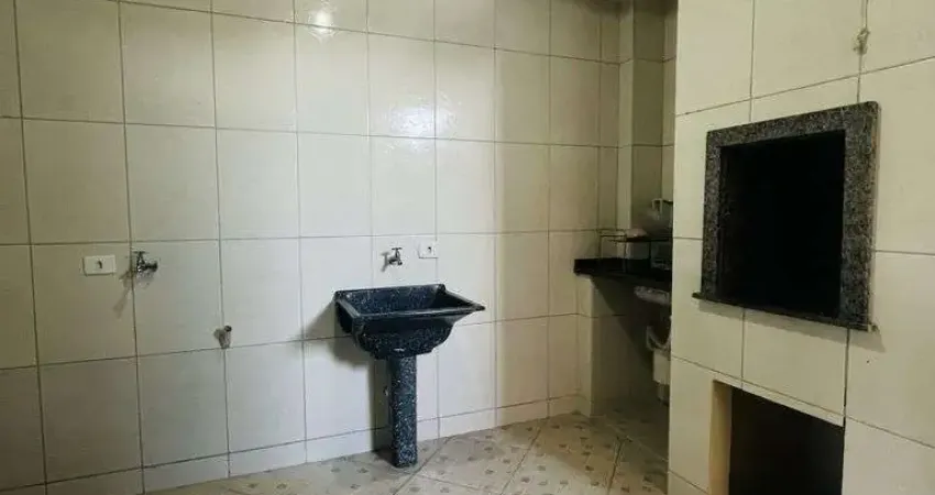 Sobrado para locação anual/mensal blaneário guarapari r$1.900,00