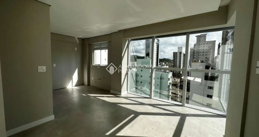 Apartamento com 2 quartos à venda na Rua 1131, 320, Centro, Balneário Camboriú