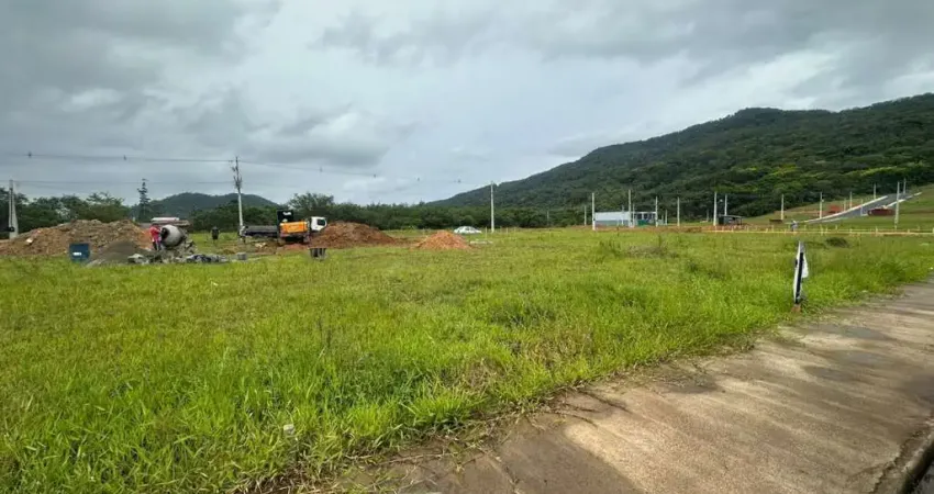 Terreno à venda na Rua Rio Amazonas, 1, Rio Pequeno, Camboriú
