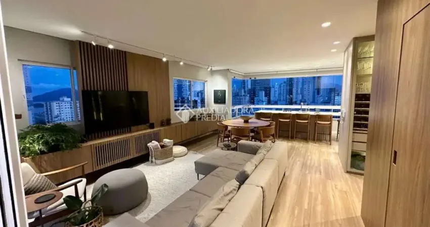 Cobertura com 4 quartos à venda na Rua 1101, 324, Centro, Balneário Camboriú