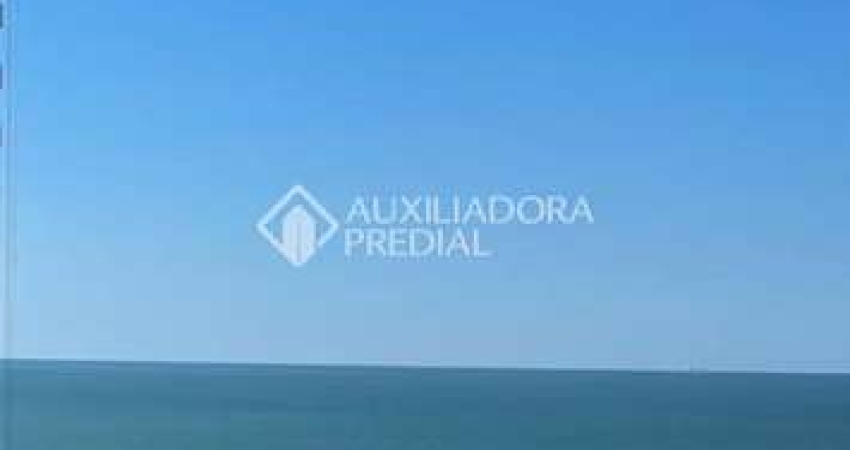 Apartamento com 2 quartos à venda na Rua 3604, 130, Centro, Balneário Camboriú