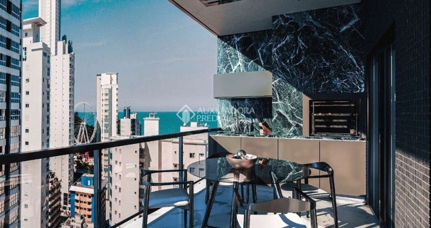Apartamento com 3 quartos à venda na Rua Bruno Silva, 222, Pioneiros, Balneário Camboriú