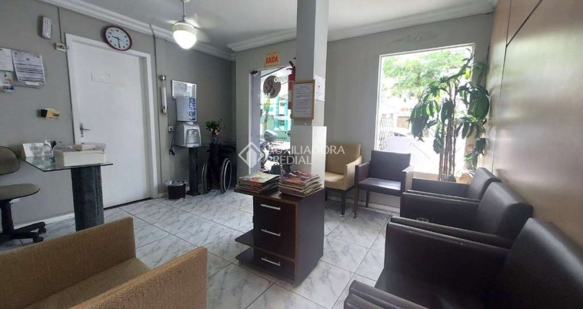 Casa com 3 quartos à venda na Rua 902, 370, Centro, Balneário Camboriú