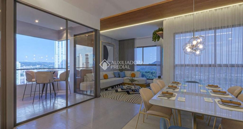 Apartamento com 4 quartos à venda na Rua 3750, 181, Centro, Balneário Camboriú