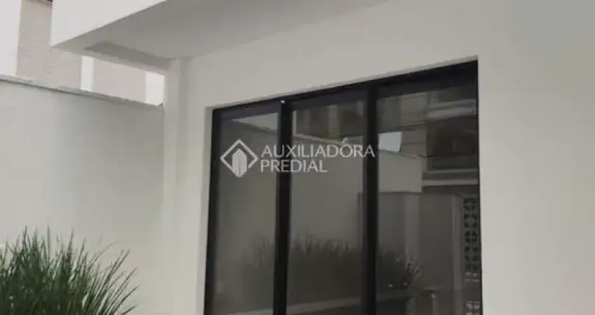 Casa com 3 quartos à venda na Rua 3850, 4005, Centro, Balneário Camboriú