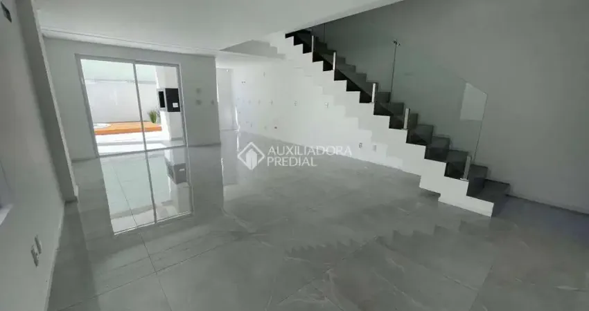 Casa em condomínio fechado com 3 quartos à venda na ESCOTEIRO JULIO CESAR DE MEDEIROS, 174, São João, Itajaí
