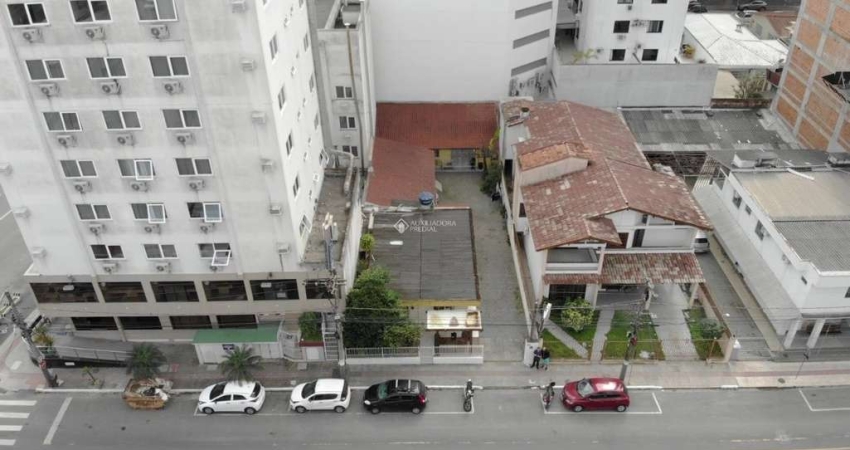 Casa com 4 quartos à venda na Rua 1201, 480, Centro, Balneário Camboriú