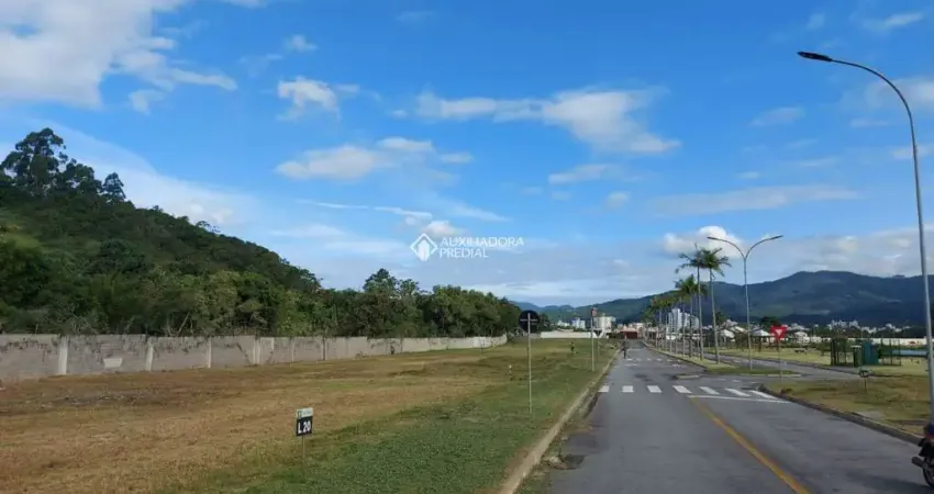 Terreno em condomínio fechado à venda na Rua Joaquim Garcia, 1764, Centro, Camboriú