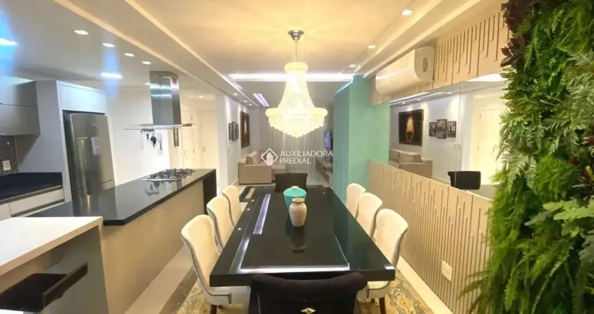 Apartamento com 3 quartos à venda na Rua Isidoro Caetano, 190, Pioneiros, Balneário Camboriú