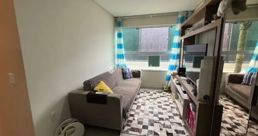 Apartamento com 3 quartos à venda na Rua Sebastião Fernandes Tourinho, 536, Nova Esperança, Balneário Camboriú