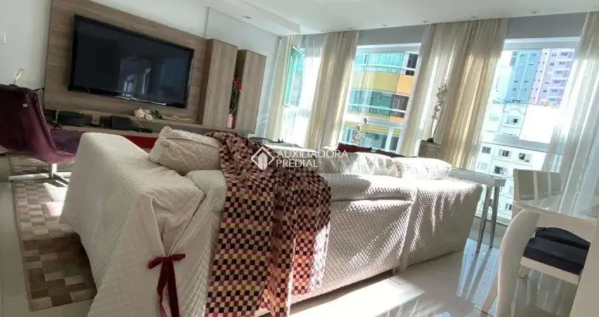 Apartamento com 4 quartos à venda na Rua 3600, 133, Centro, Balneário Camboriú
