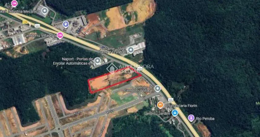 Terreno à venda na Rua Marginal Oeste, 1, Monte Alegre, Camboriú