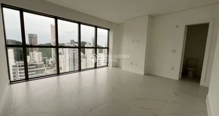 Cobertura com 5 quartos à venda na Rua Protásio Boaventura Caetano, 157, Pioneiros, Balneário Camboriú