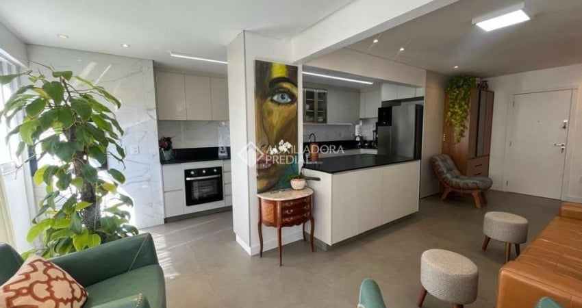 Apartamento com 2 quartos à venda na Avenida 3ª Avenida, 141, Centro, Balneário Camboriú