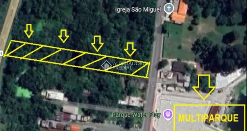 Terreno à venda na Avenida Rodesindo Pavan, 16774, Praia do Estaleiro, Balneário Camboriú