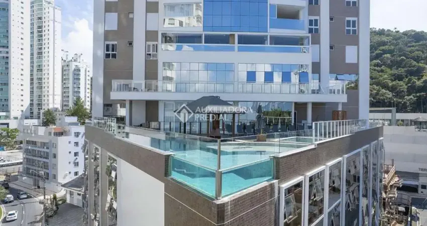 Apartamento com 4 quartos à venda na Rua Romeu Pereira, 23, Pioneiros, Balneário Camboriú