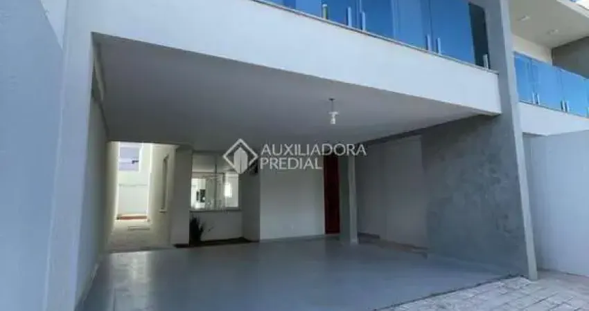 Casa com 3 quartos à venda na Escoteiro Júlio César de Medeiros, 174, São João, Itajaí