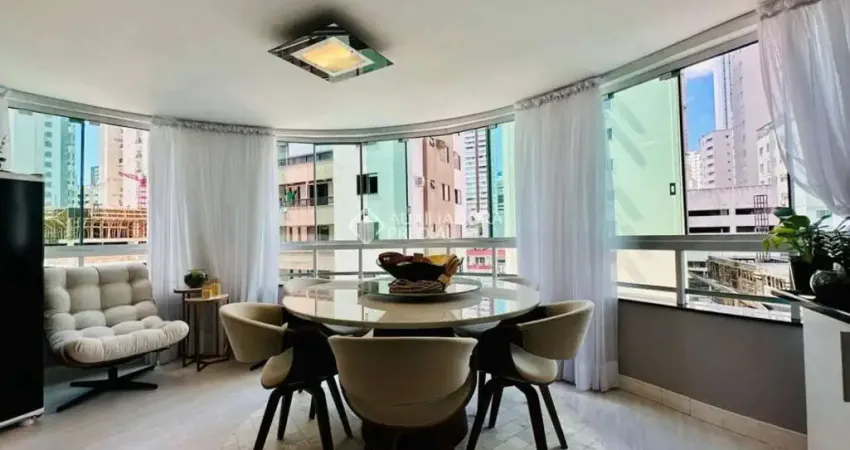 Apartamento com 3 quartos à venda na Rua 2850, 258, Centro, Balneário Camboriú