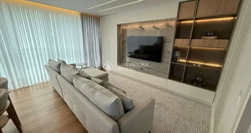 Apartamento com 4 quartos à venda na Rua Julieta Lins, 271, Pioneiros, Balneário Camboriú