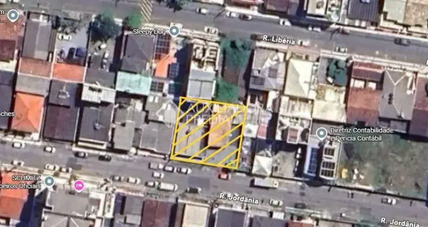 Terreno à venda na Rua Jordânia, 450, Nações, Balneário Camboriú