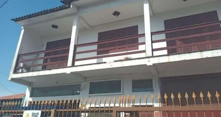 Apartamento com 3 dormitórios para alugar, 130 m² por R$ 1.617,00/mês - Parque dos Eucalíptos - Gravataí/RS