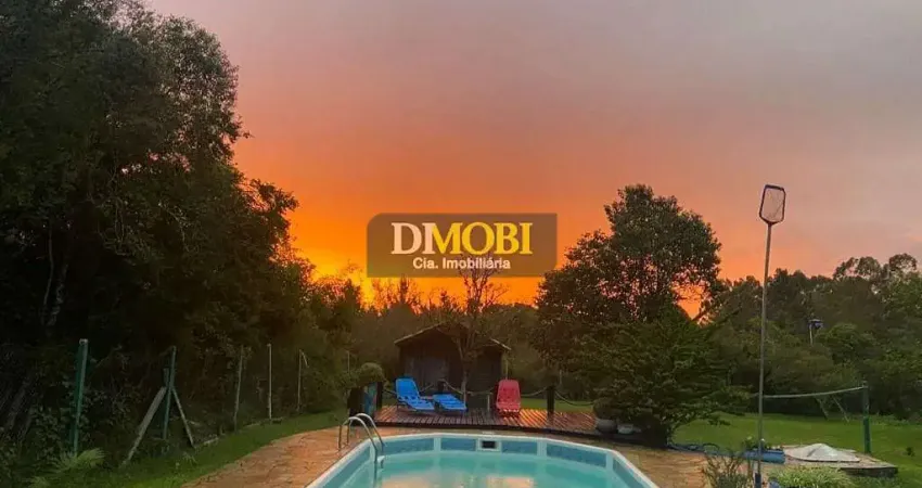Casa com 2 dormitórios à venda, 200 m² por R$ 350.000,00 - Condomínio Campestre Guadalajara (barro