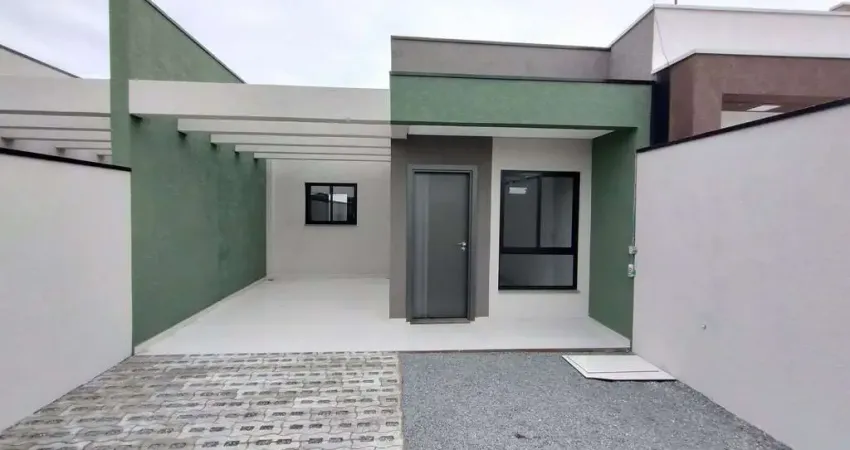Casa excelente à venda no bairro Cruzeiro, em São José dos Pinhais. Possui 3 quartos, sendo uma suí