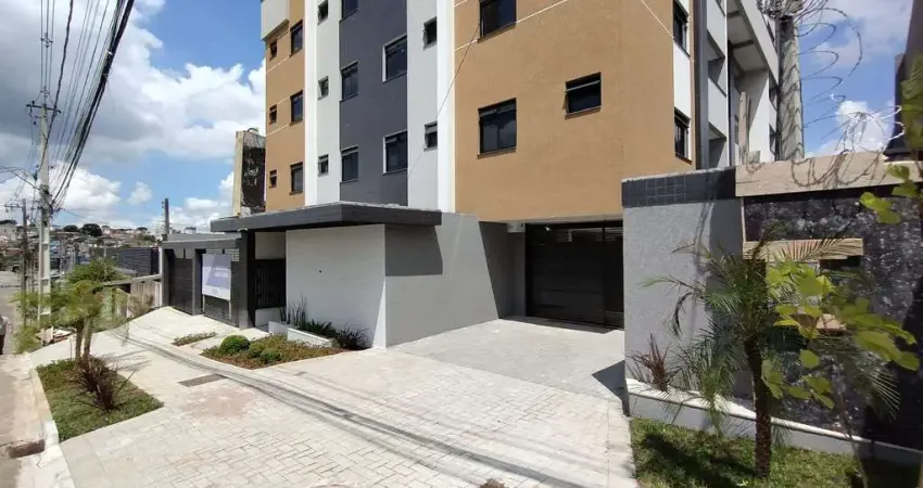 Apartamento com 2 quartos, cozinha planejada e sacada com churrasqueira para locação no São Cristóv
