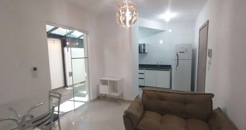 Kitnet mobiliada com garden e churrasqueira para locação