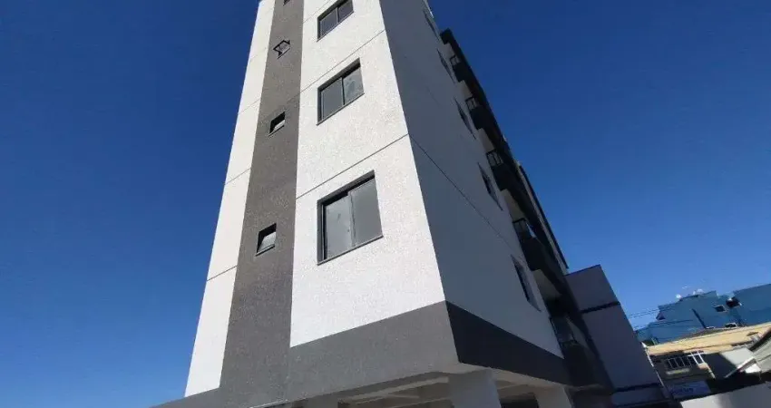 Apartamento amplo e sofisticado a venda, possui 3 quartos, sendo uma suite, sacada com churrasqueira e localizacao privilegiada no centro de sao jose dos pinhais