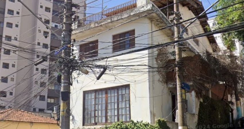 Casa comercial com 7 salas para alugar na Rua Domingos de Santa Maria, 152, Vila Guarani, São Paulo