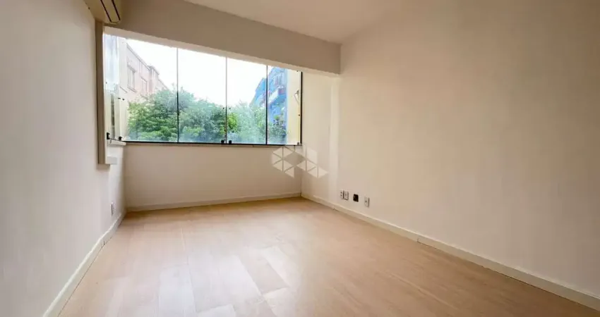 Apartamento com 2 quartos à venda na Rua Sarmento Leite, 951, Centro Histórico, Porto Alegre