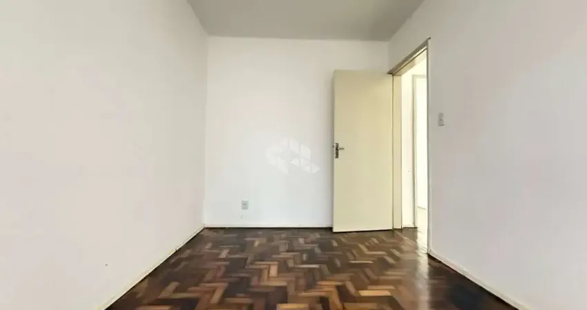 Lindo apartamento de 2 dormitórios reformado no bairro menino deus